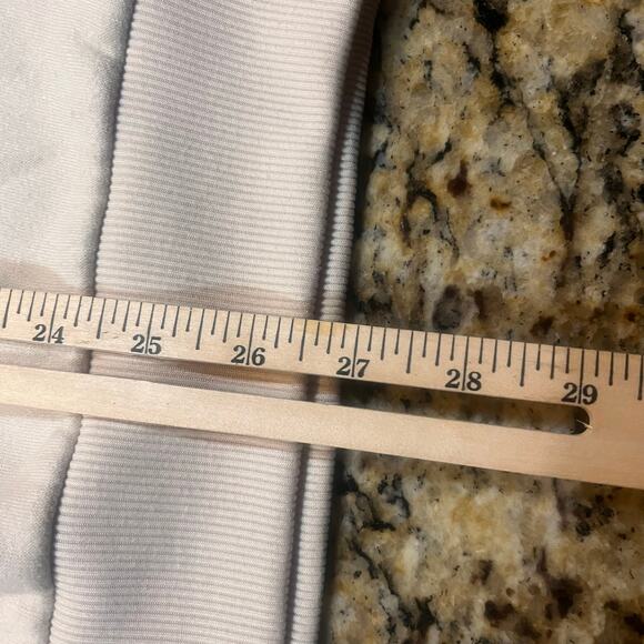 Belle’s Book Shop Women Large Tales As Old As Time Long Sleeve Cream Sweatshirt - Picture 5 of 6